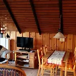 Tatil Evi In Suettorf With Swimming Pool Sottorf