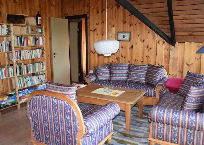 In Suettorf With Swimming Pool Ferienhaus